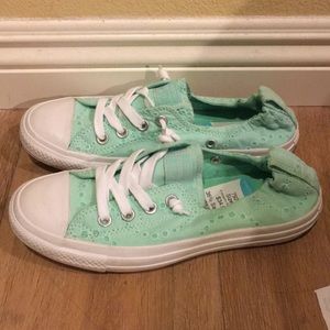 Mint Converse